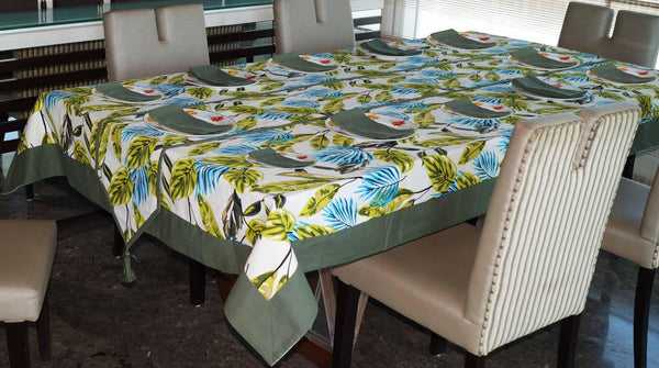 Lushomes Forest Printed 12 Seater Table Linen Set - Lushomes