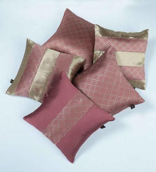 Lushomes Jacquard Pink Cushion Cover set for any celebration.(Pack of 5, 40 x 40 cms) - Lushomes