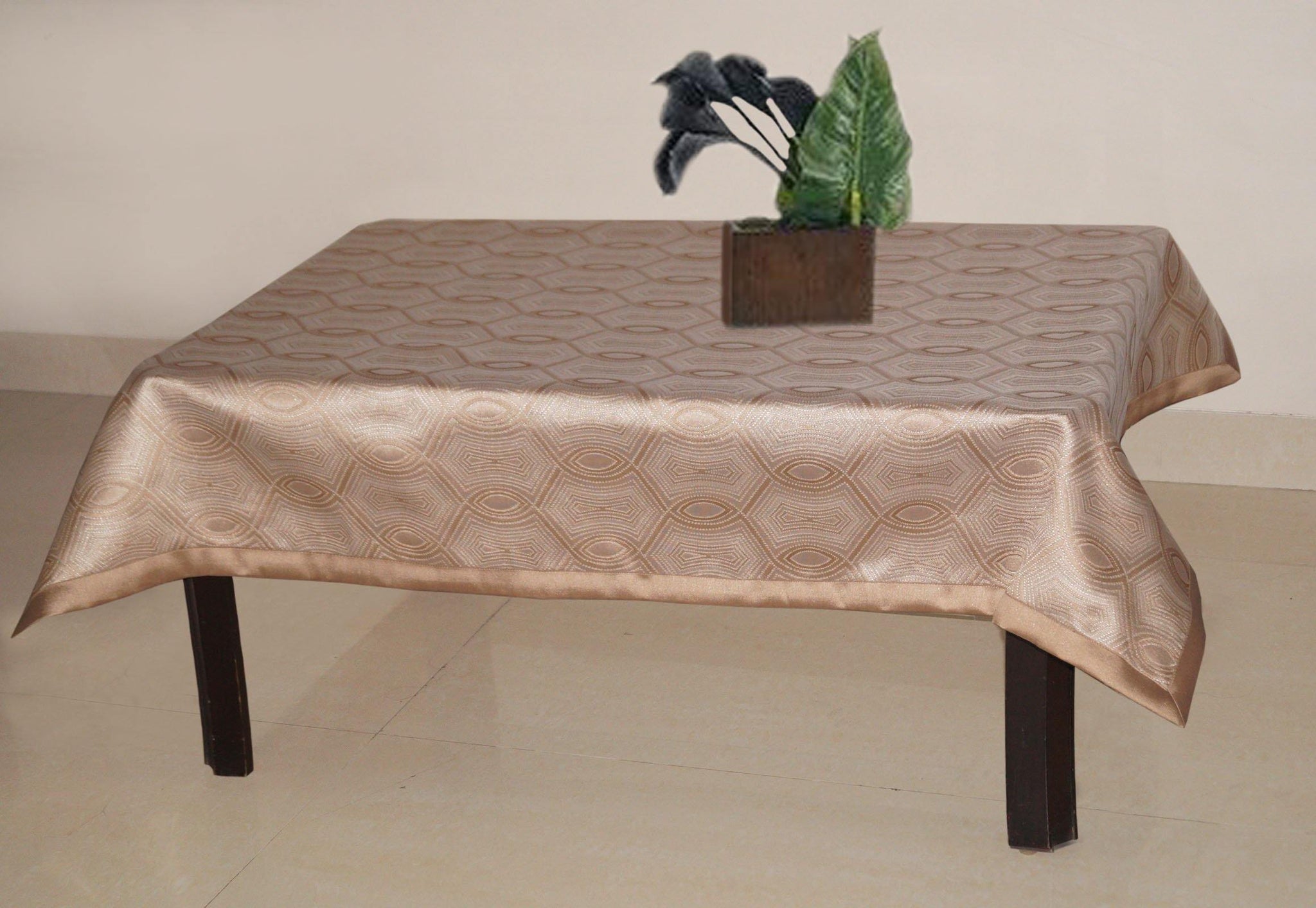 Lushomes Natural 1 Selfdesign Jaquard Centre Table Cloth (Size: 36x60 inches), single pc - Lushomes