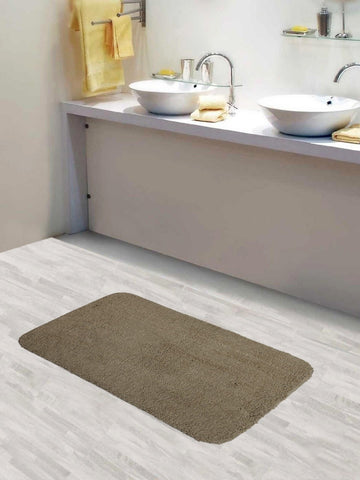 Lushomes Bathroom Mat, floor mats for home, anti slip mat, non slip mat 1800 GSM Floor Mat with High Pile Microfiber, mat for bathroom floor with Anti Skid Backing (19 x 30 Inch, Single Pc, Beige)